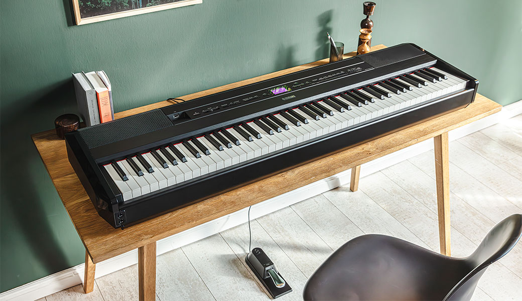 Prenosna električna klaviatura Yamaha P-525