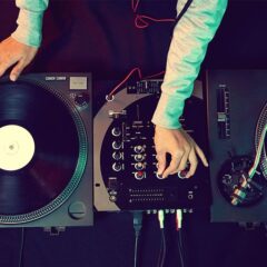 DJ mešalna miza