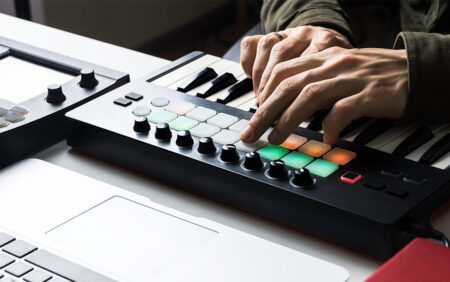 MIDI klaviatura